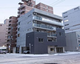 Uchi Living Stay Odori 11 - Sapporo - Building