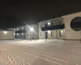 Bästlandia Apartments with Sauna, free parking and Wi-Fi - Vaasa - Building