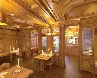 Zunfthaus zu Wirthen - Золотурн - Ресторан