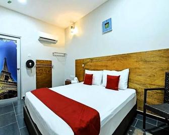Rs Hotel Desa Cemerlang Johor Jaya - Ulu Tiram - Bedroom