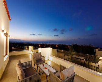 Villa in Gallos has 4 bedrooms - Gallos - Balcón