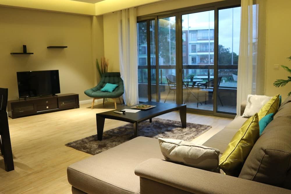 Accra Luxury Apartments Cantonments - Accra - Living room