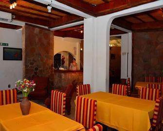 Hotel La Giralda - Salta - Restoran