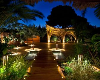 Hotel Mr Les Rotes - Denia - Vista externa