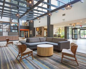 هوليداي إن رونوك أيربورت - كونفرانس سرتا ا بي آيتش جي - روانوكي (فيرجينيا) - ردهة