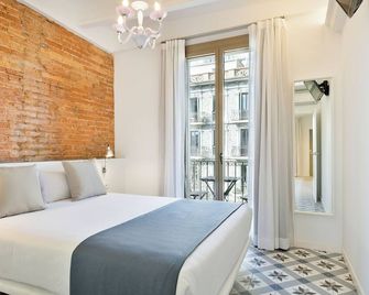 Uma Suites Sagrada Familia - Barcelone - Chambre