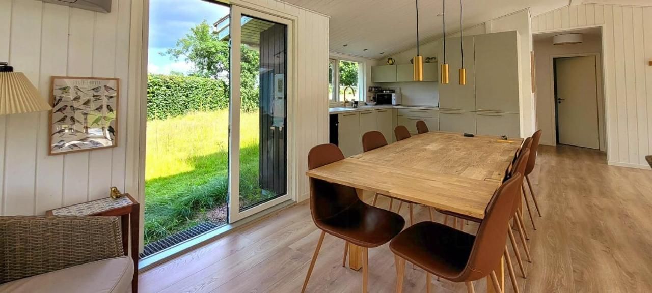 Summer House With Big Canoo Near Sminge Lake – Silkeborg