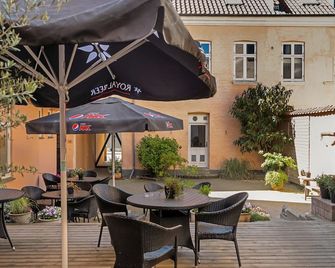 Hotel Postgaarden - Fredericia - Patio