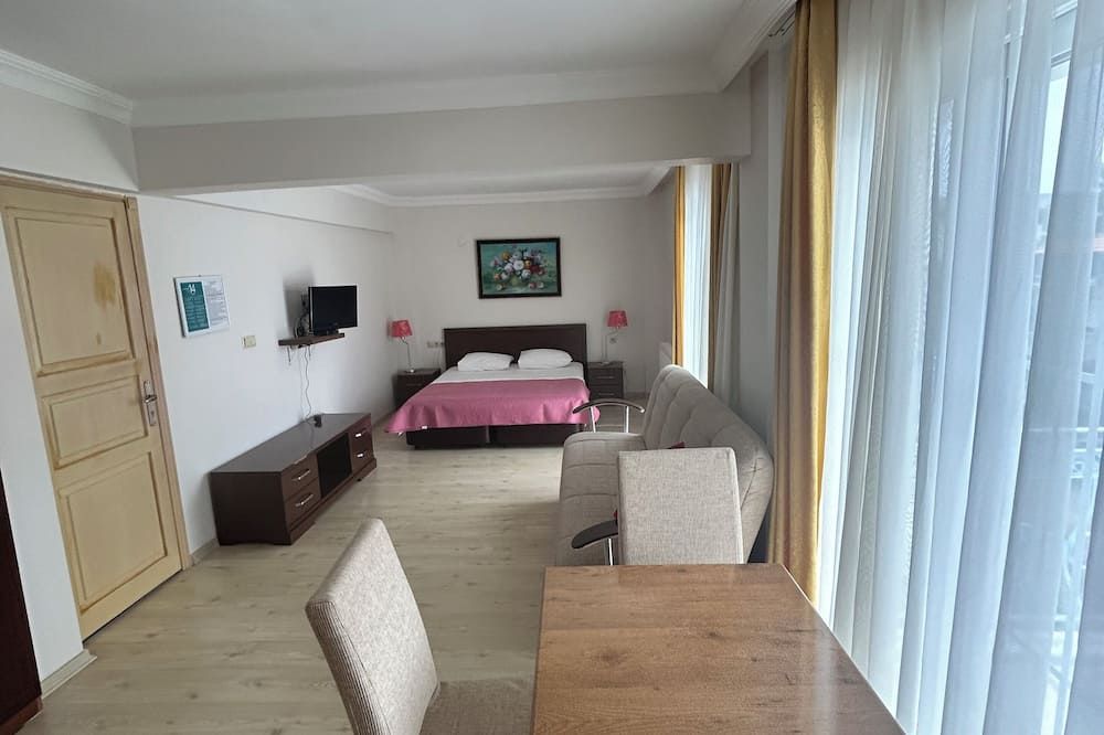 Melaike Hotel - Foca - Schlafzimmer