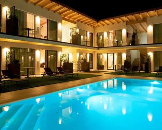 Relais Limonaia - Suites & Garden Spa - Torri Del Benaco - Pool