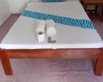 Bucana beachfront guesthouse - El Nido