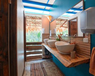 Playa 506 Beachfront Hostel - Puerto Viejo de Talamanca - Bad