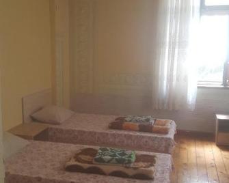Hostel Alex 1 - Sofia - Phòng ngủ