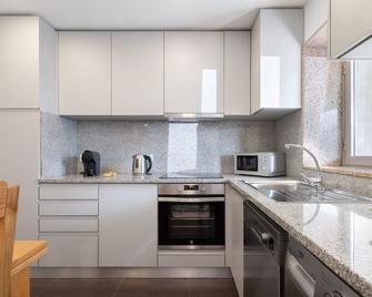 Casa Petisqueira 88-Paredes-Oporto - Rebordosa - Cocina