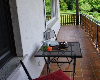 Ferienwohnung Öttersbach - Poppenhausen - Balkon
