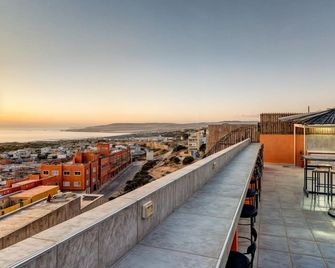 Jaws By Frida Home - Roof top - 2 Px - Taghazout - Balkong