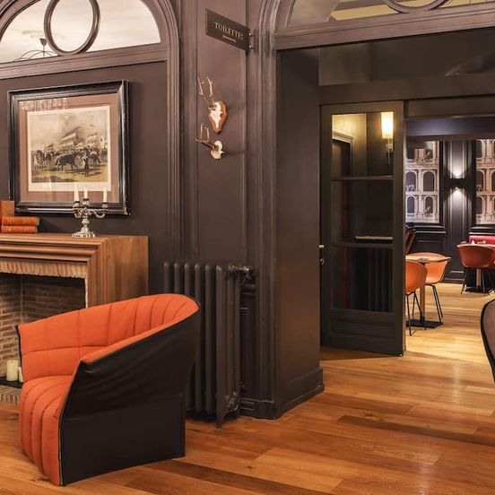 Lobby view of New Hotel Roblin