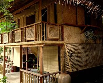 Pandan Beach Resort - Pandan - Patio