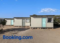 Border Village Roadhouse - Eucla - Building
