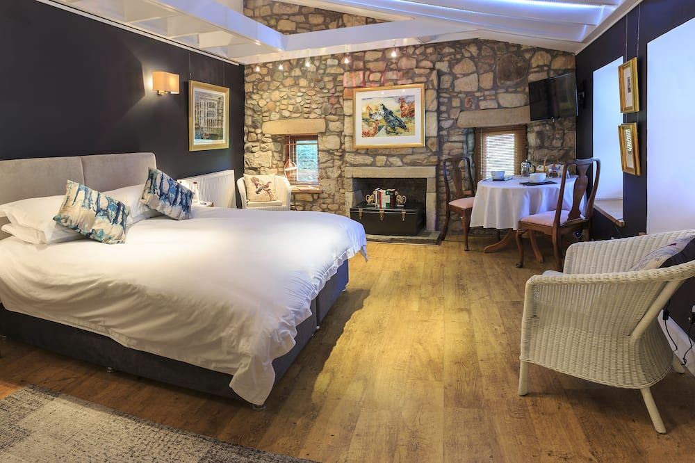 Deluxe double room with views of Falkland Palace - Cupar - Bedroom