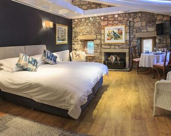 Deluxe double room with views of Falkland Palace - Cupar - Bedroom