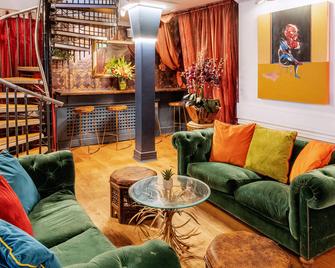 The Berkeley Square Hotel Bristol - בריסטול - בר
