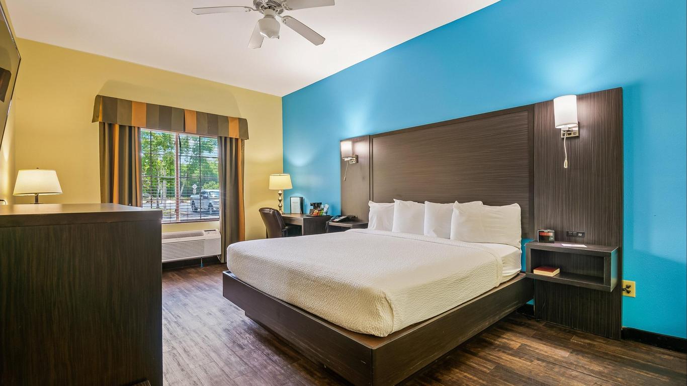 Wildwood Inn