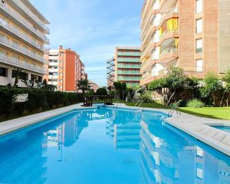 Apartment Lloret de Mar, 3 bedrooms, 6 persons - Lloret de Mar - Svømmebasseng
