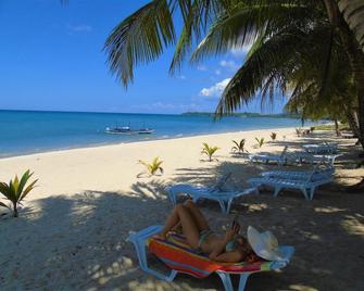 Phaidon Beach Resort - Pandan - Beach