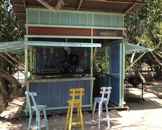 Private Beach front house - Barú - Innenhof