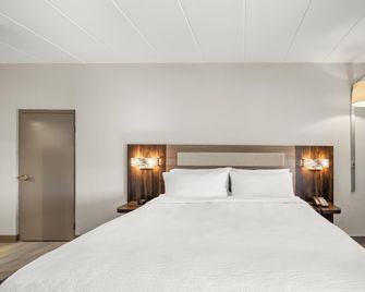 Holiday Inn Express Boston North-Woburn - Woburn - Schlafzimmer