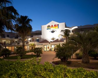 Oasiclub Hotel - Vieste - Gebäude