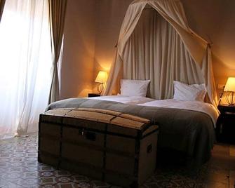 Hotel Villa Maria - Fuentes de Béjar - Slaapkamer