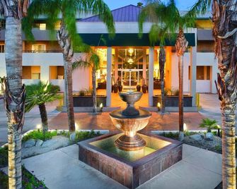 Leave your worries at the door! - Palm Springs - Κτίριο