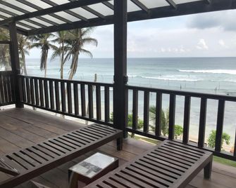 Surf Station - Ahangama - Balcony