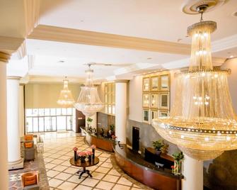 Southern Sun Sandton - Johannesburg - Lobby