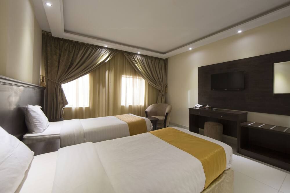 Snood Al Azama Hotel