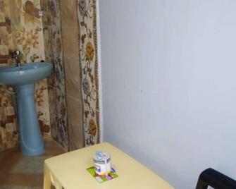 Ebony Park Lounge - Nanyuki - Bedroom