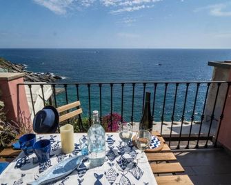 Refilea Sea View Tower with Views - Vernazza - Balkon