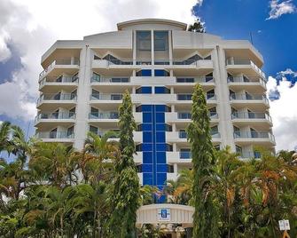 181 The Esplanade - Cairns - Building