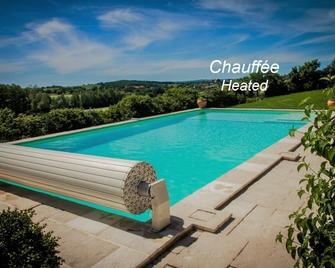 The House of Amandier - 2 to 6 people - 7 minutes from Albi - heated pool - Carlus - Piscina