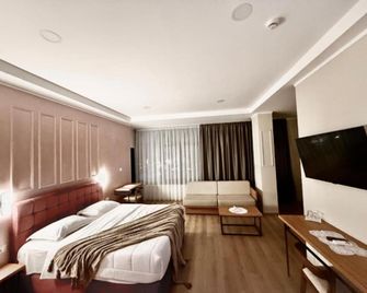 Hotel Republika Berat - Berat - Ložnice