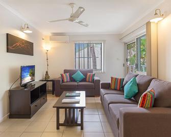Outrigger Apartments Port Douglas - Port Douglas - Sala de estar