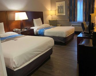 Travelodge Inn & Suites by Wyndham Albany - Albany - Soverom
