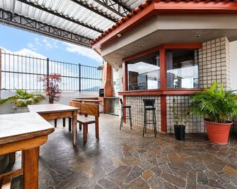 Hotel Sao Charbel - Ubatuba - Varanda