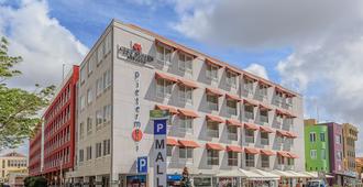 City Suites & Beach Hotel - Willemstad