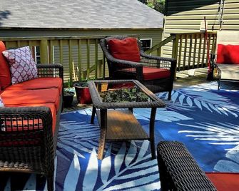 The Heron's Landing Guest House. - Hampton - Patio