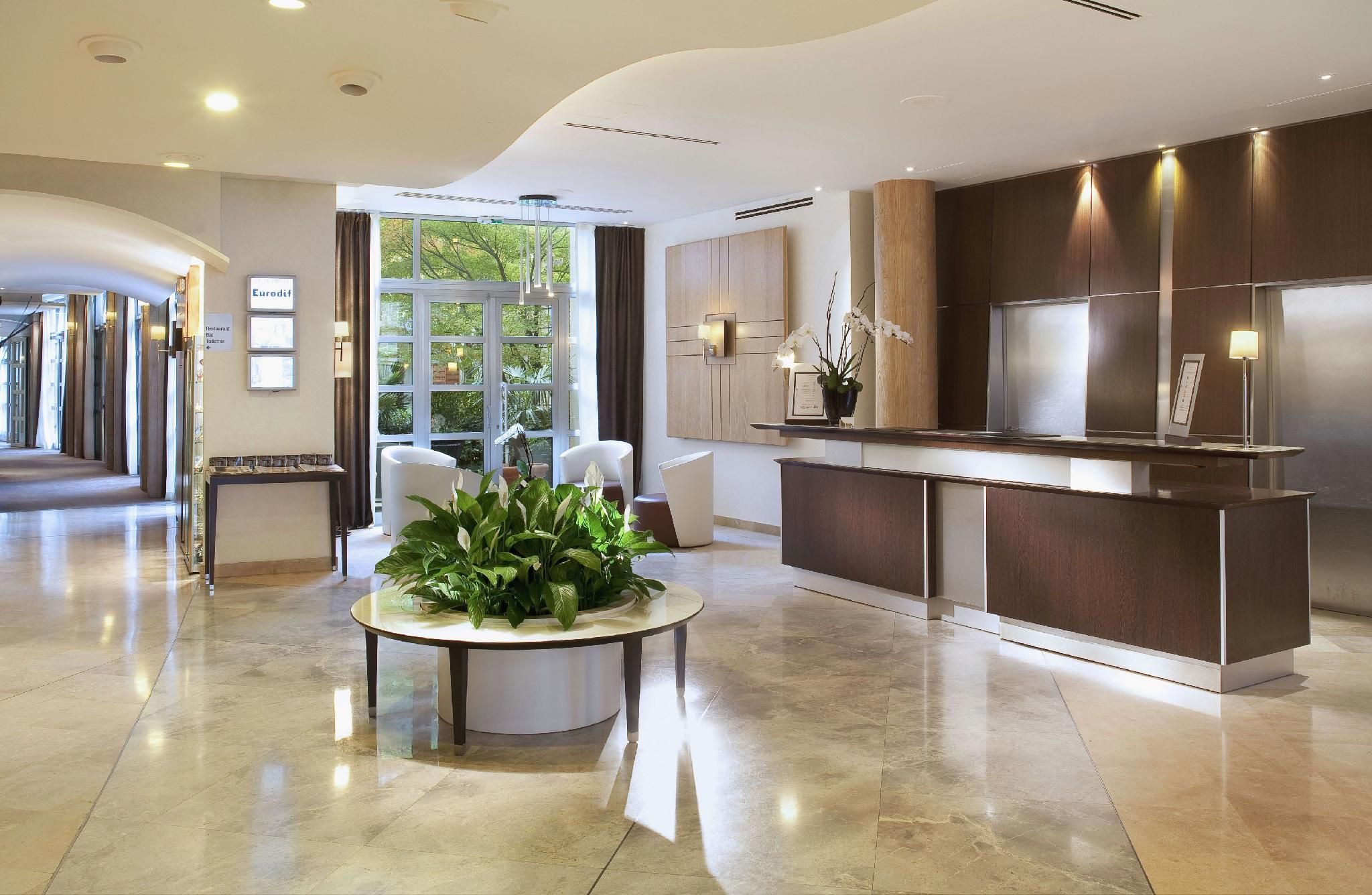 هوتل أمبير - باريس - أفضل طعام