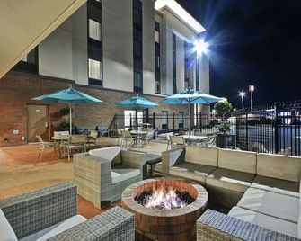 Hampton Inn and Suites Grants Pass - Grants Pass - Patio
