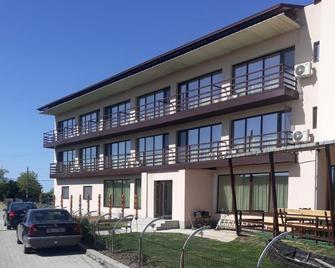 pensiunea delta ideal - Sulina - Edificio